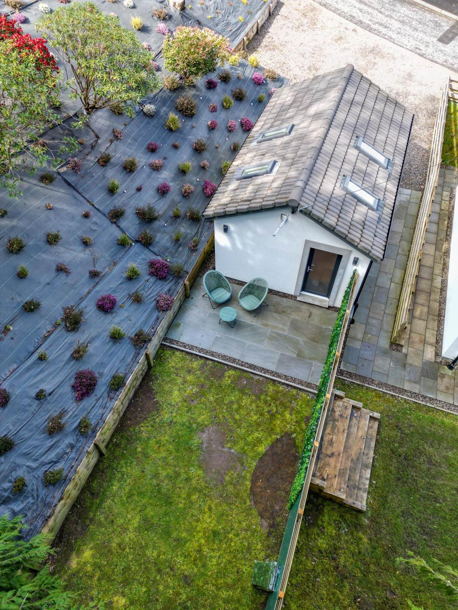 Heather Nook- Luxury Studio In Pitlochry Bagian luar foto