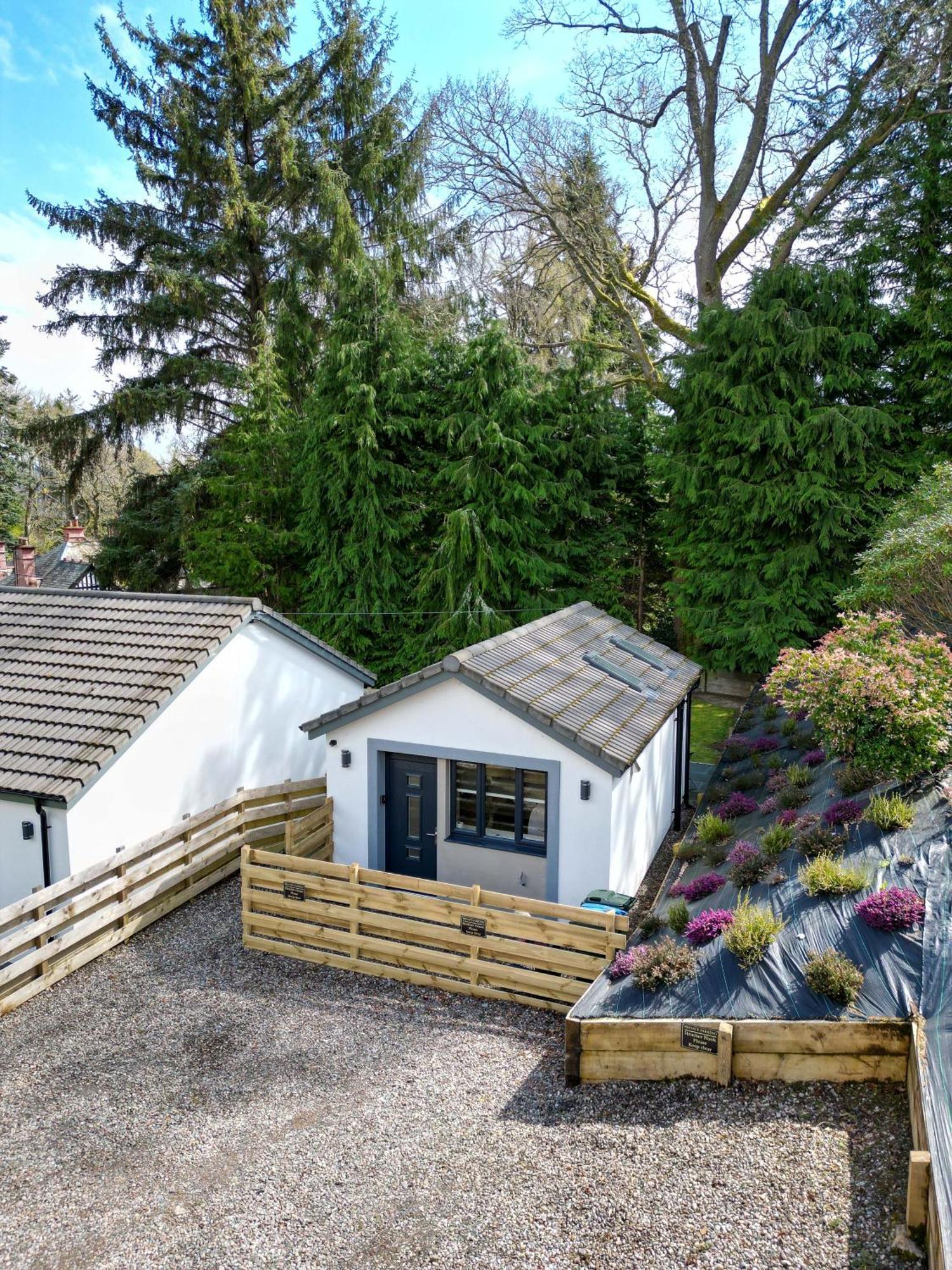 Heather Nook- Luxury Studio In Pitlochry Bagian luar foto